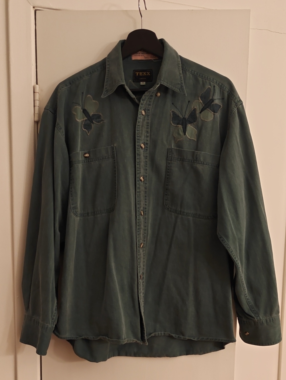 RARE Vintage Butterfly Green Embroidered Button-Up Shirt Jacket